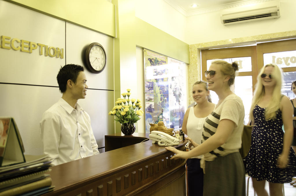 Hanoi Blue Moon Hotel Kültér fotó